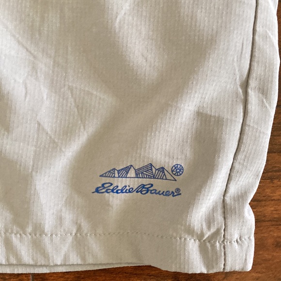 Grey Eddie bauers shorts - Picture 2 of 4